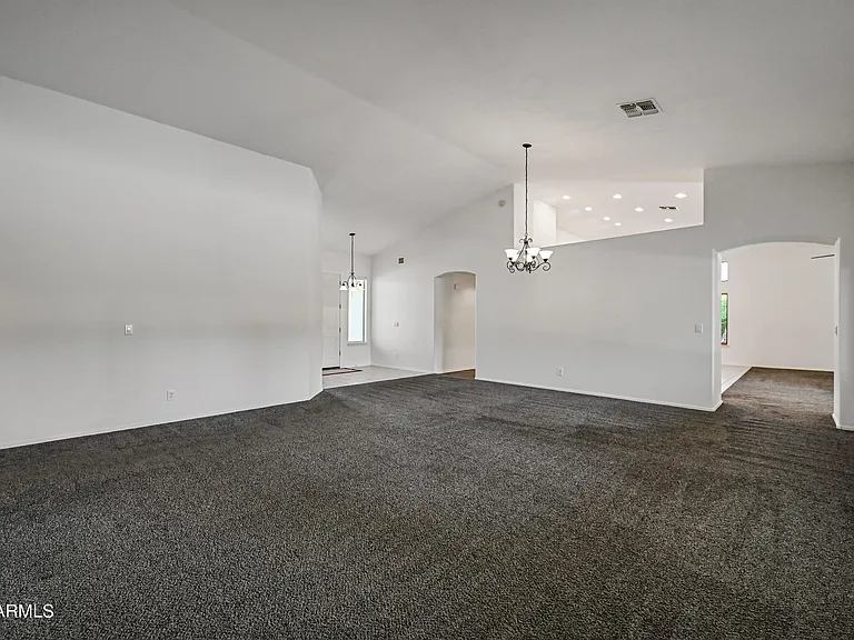 4463 E Downing Cir — Photo 6