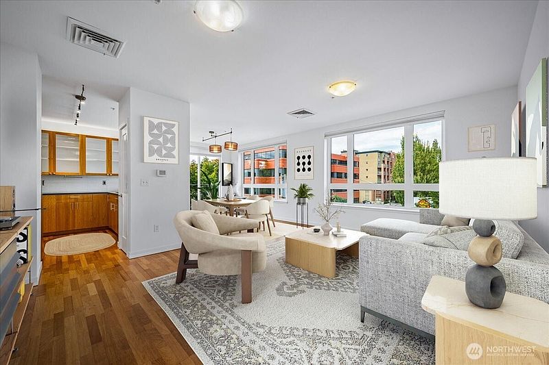 3rd image of 3104 Western Avenue #420