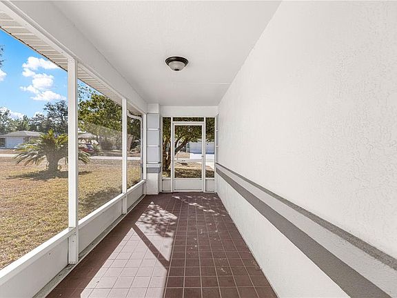 4th image of 6115 SW 104th St