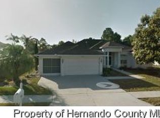 1042 Greenturf Rd, Spring Hill, FL 34608