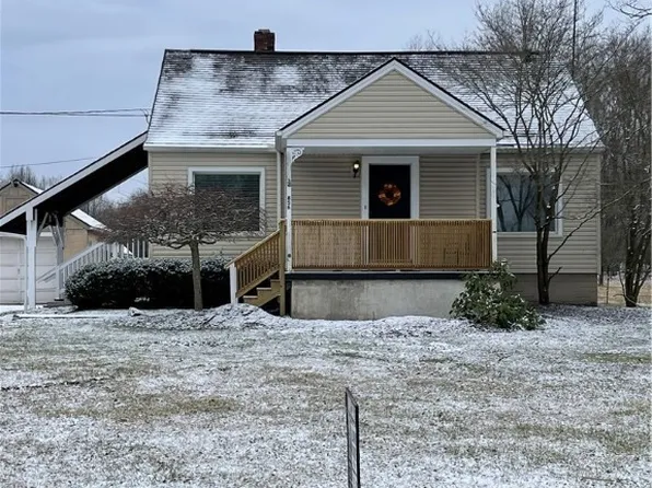 856 Champion Ave E, Warren, OH 44483