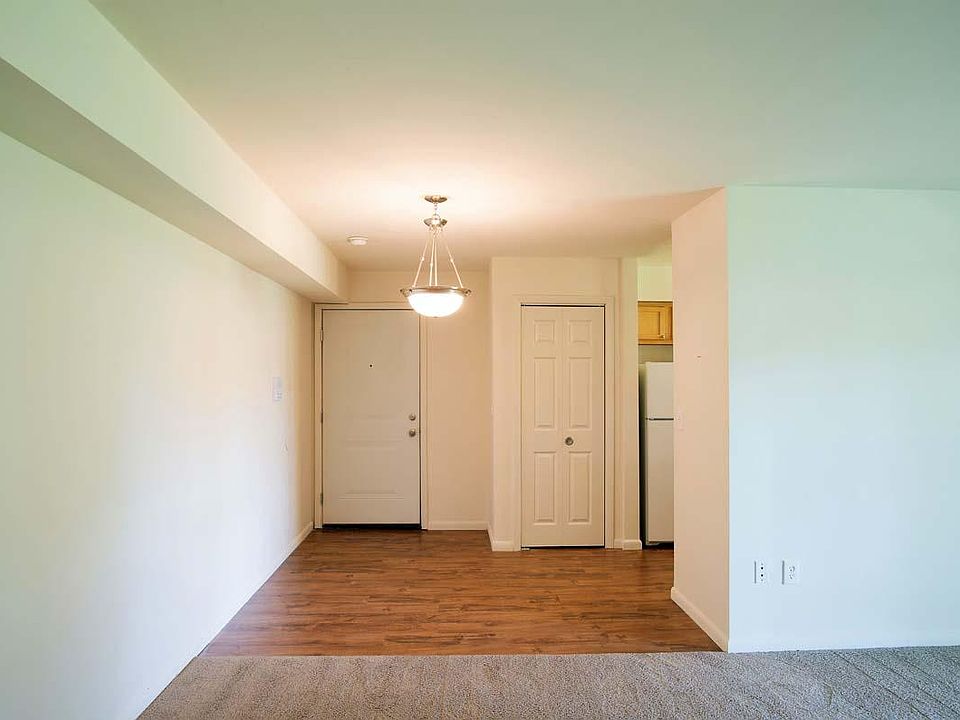 Niskayuna Gardens 1187 Hillside Ave Niskayuna NY Zillow