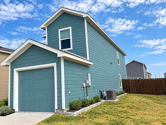 2nd image of 156 Boxberry Way