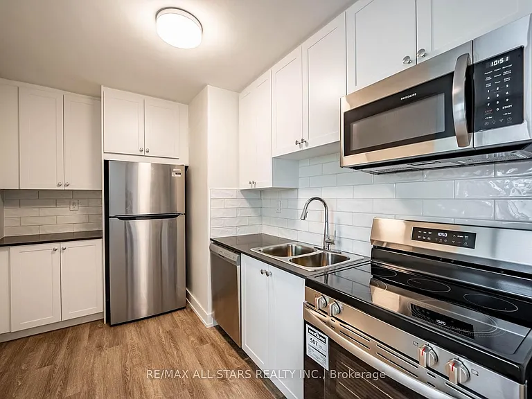 7 Albert St #317 — Photo 10