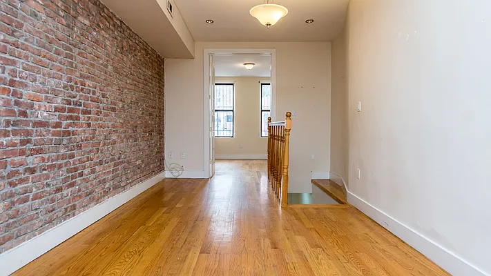 Rented by Nooklyn NYC LLC | media 7