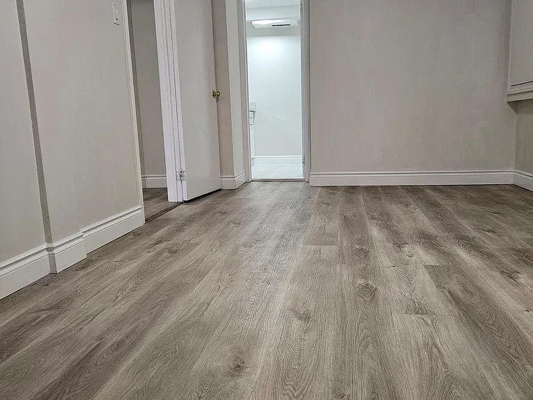 39 Candlebrook Cres #LOWER — Photo 8