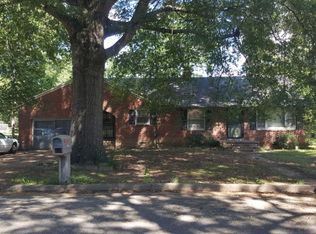 710 Fisher St, Bolivar, TN 38008