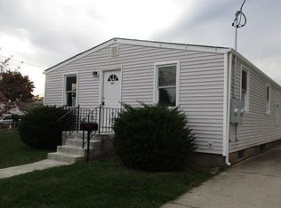 104 Sewanee Ave, Elmont, NY 11003