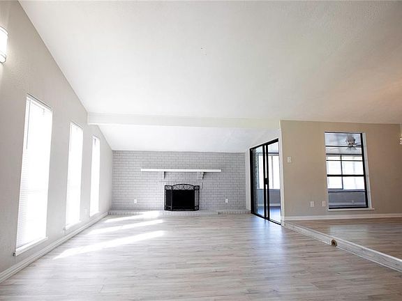 5th image of 3630 Clover Meadow Dr