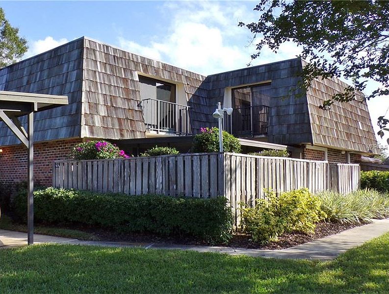 1st image of 929 Royal Oak Blvd