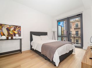 282 Grand St APT 204, New York, NY 10002