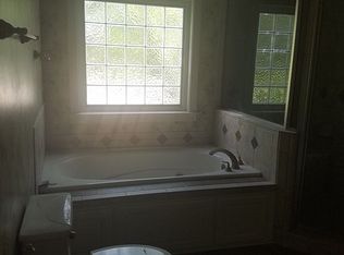 300 Drake Dr, Dothan, AL 36305