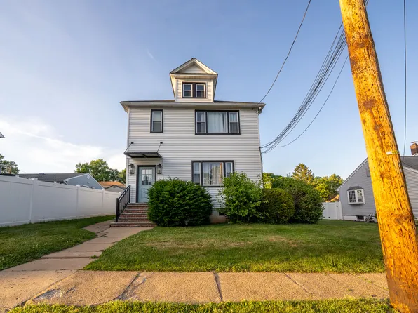 38 Lionel St APT 2, Clark, NJ 07066