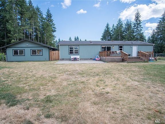 2nd image of 2027 SE Yakima St