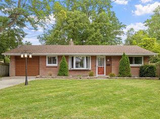 738 Scofield Ave, Windsor, ON N9G 1L3