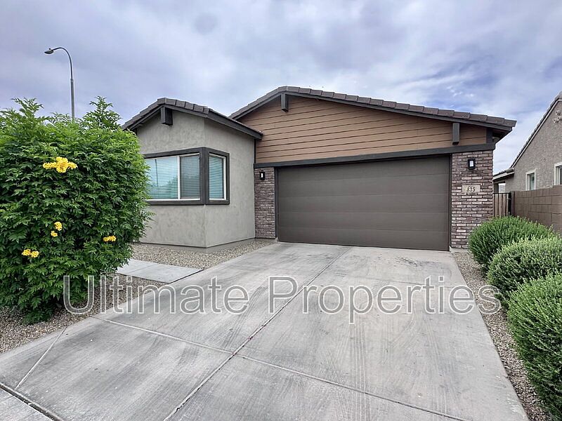 1st image of 835 N 110th Ave