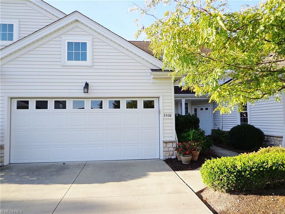 1st image of 33186 Fairport Dr