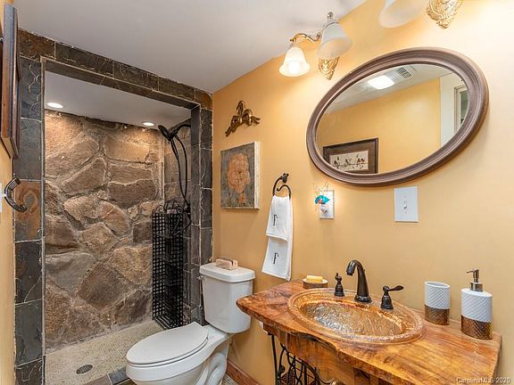 Featured image of post 4894 Soco Rd