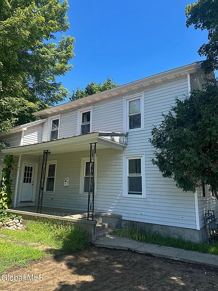 3rd image of 26 Grand Street