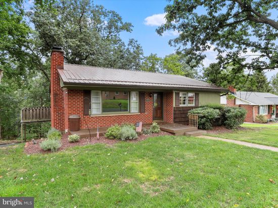 807 Valley View Dr, Lavale, MD 21502