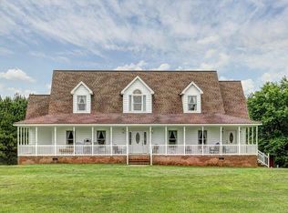 15680 Kaleb Ln, Disputanta, VA 23842