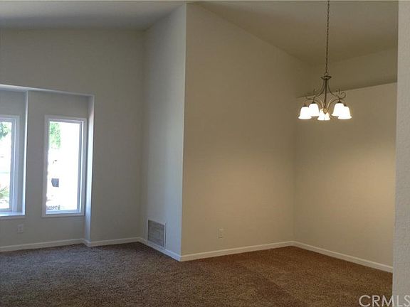 5th image of 39619 Sunrose Dr