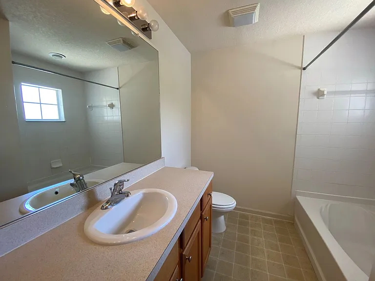 8550 Argyle Business Loop #302 — Photo 14