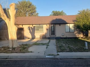 122 Elm Ave, Dumas, TX 79029