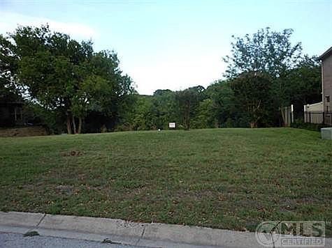 4th image of 9013 Westwood Shores Dr