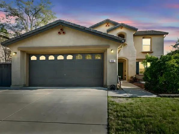 1332 Leighton Grove Dr, Plumas Lake, CA 95961