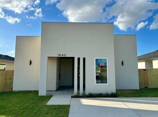 1640 Secretaria Ln, Laredo, TX 78046