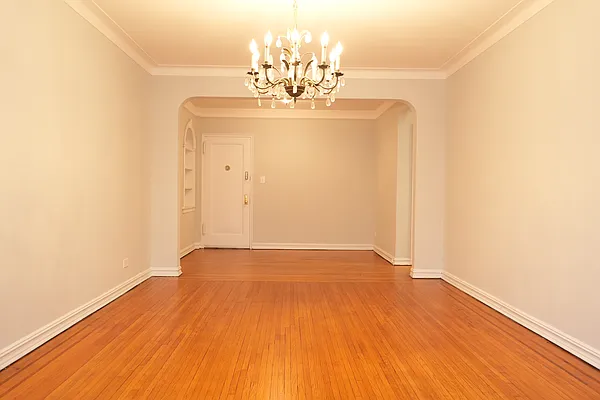 Rented by Norman Raindel, LREB | media 4