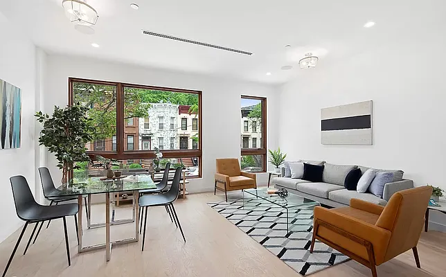 Rented by Luca Paci Real Estate | media 24