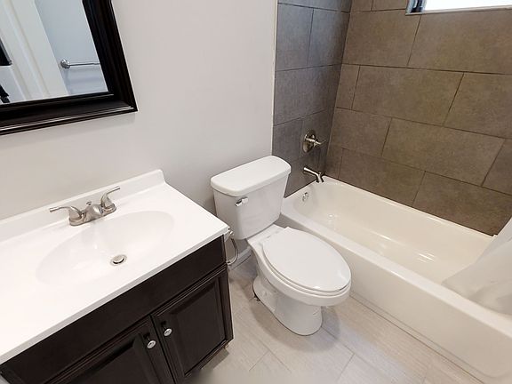 3rd image of 100 W 9th Ave #13584461