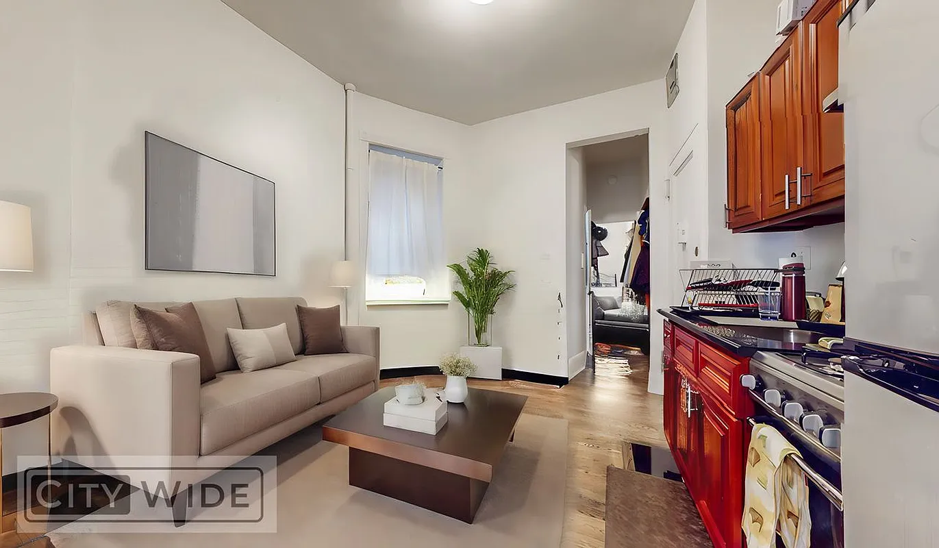 176 Thompson Street 1A