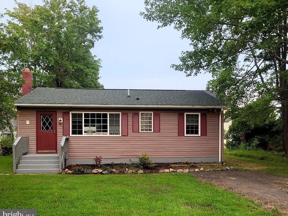 1st image of 244 6th St