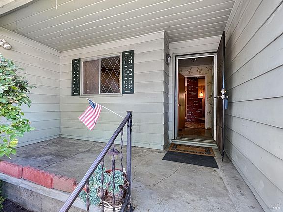 4th image of 3451 Princeton Drive