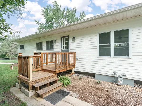 416 N Elm St, Endeavor, WI 53930