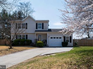 8210 Doby Ln, Pasadena, MD 21122