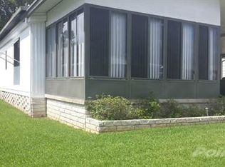 2126 Miramont Cir, Valrico, FL 33594