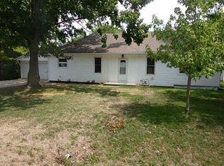 424 Defiance Rd, Saint Marys, OH 45885