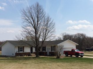 4114 E 21st Rd, Sheridan, IL 60551