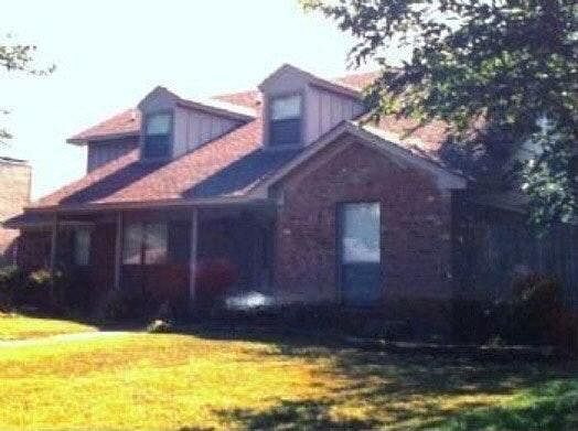 2nd image of 111 S Spring Creek Dr