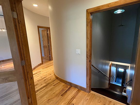 3rd image of 2655 Copper Ridge Cir #4