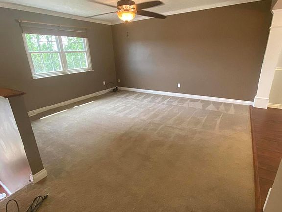 3rd image of 1164 Nadine Dr