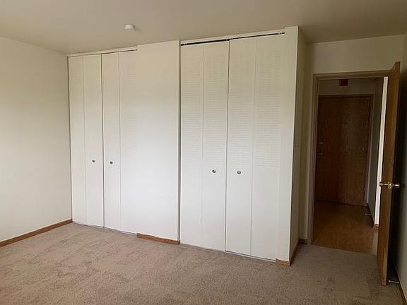 Two very large closets. This room is 13'6x11'6