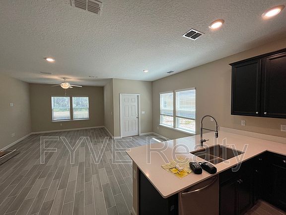 4th image of 1180 Beach Dune Dr