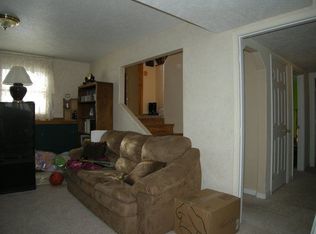 205 Sequoia Dr, Gillette, WY 82718