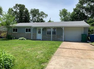 2251 Summit Dr, Arnold, MO 63010