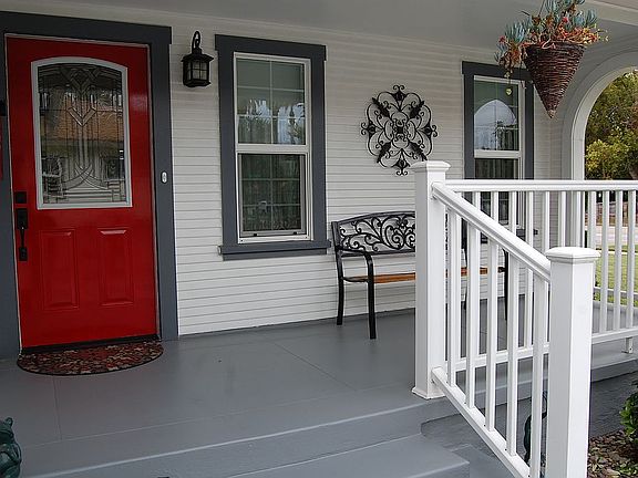 4th image of 3289 N Arrowhead Ave